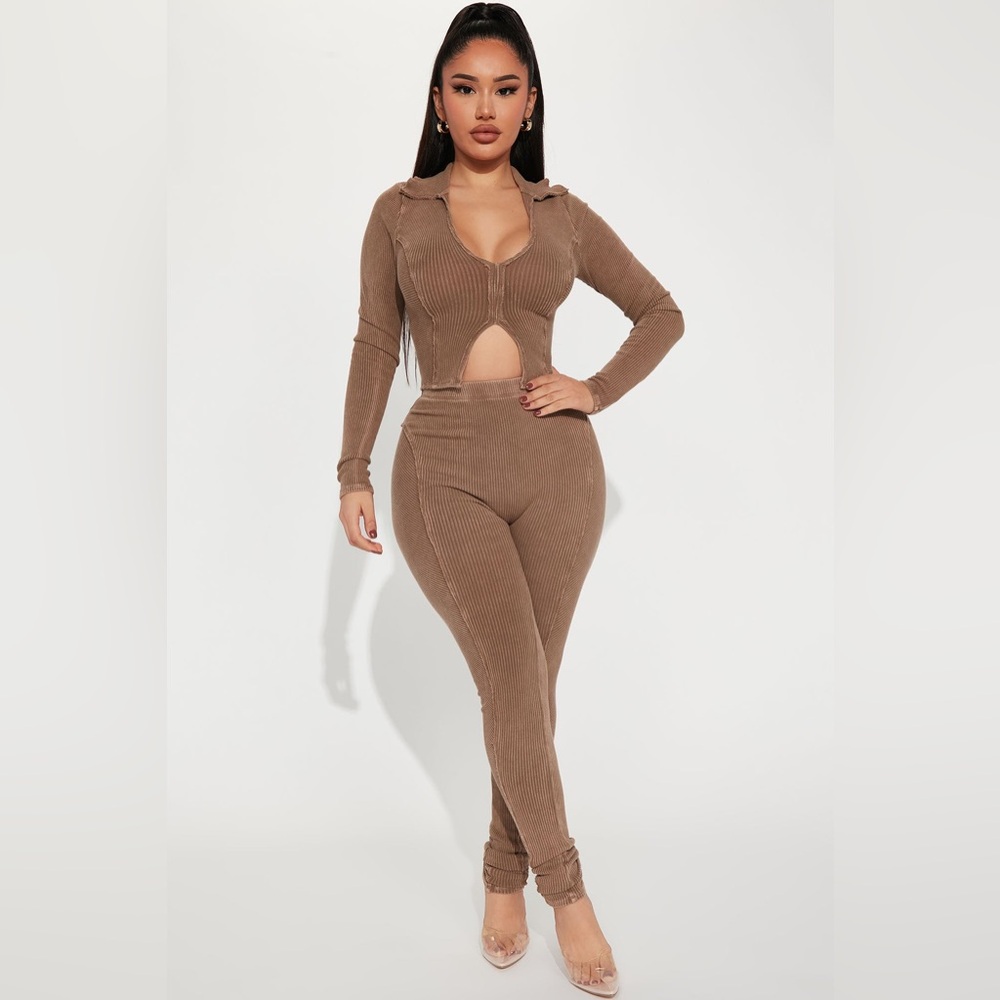 Fashion Nova Ribbed Legging Set - Brown